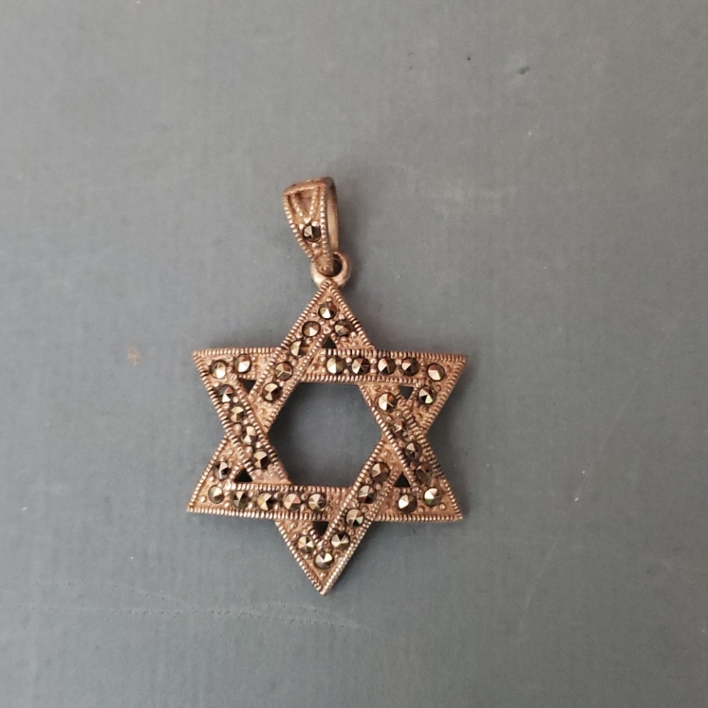 Sterling silver & marcasite Jewish star pendant